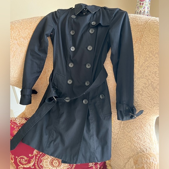 Burberry Trench Coat 🧥 USA 2, 165/76A - Picture 1 of 8